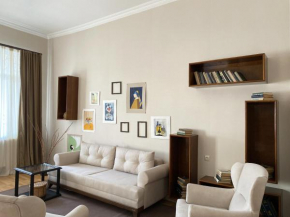 The Gallery Apartment
